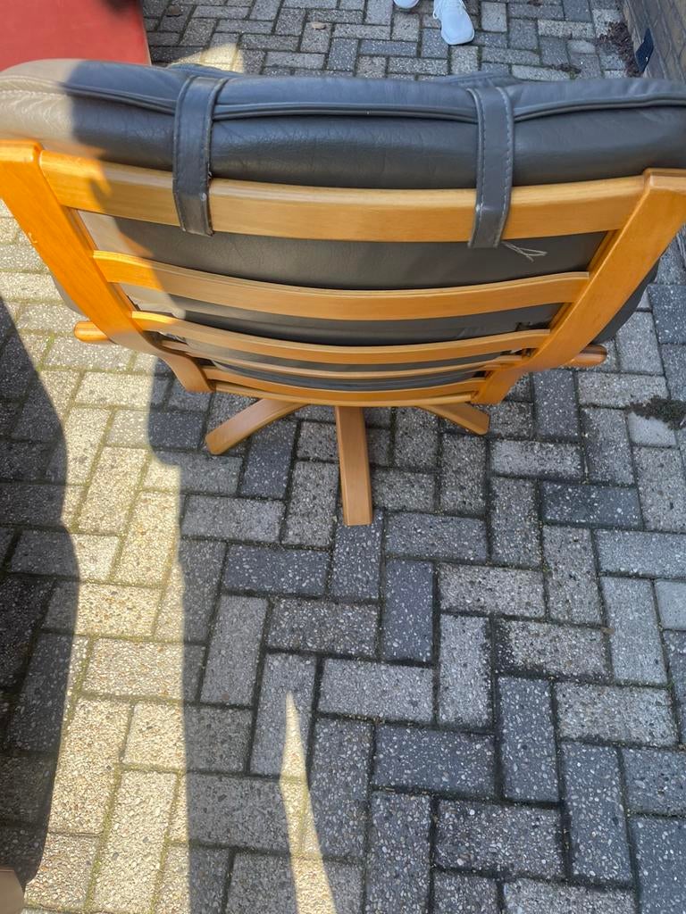 Draaibare Stoel Grijs, Tuin en Terras, Ophalen of Verzenden, Zo goed als nieuw, Kunststof