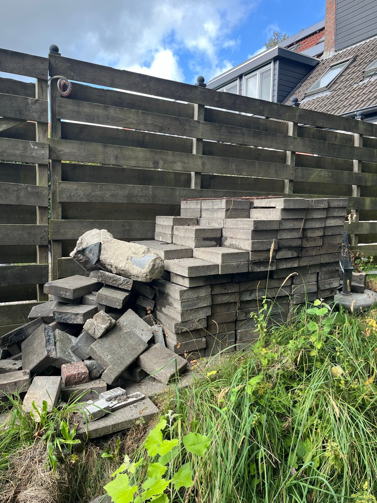 Gratis afhalen partij klinkers, Tuin en Terras, Tegels en Klinkers, Ophalen, Gebruikt, 10 m² of meer, Beton