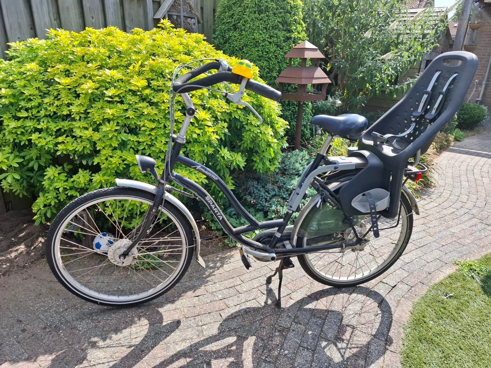 Sparta moederfiets met achterzitje van Yepp, Fietsen en Brommers, Fietsen | Dames | Moederfietsen, Ophalen, Sparta, Gebruikt, 56 cm of meer