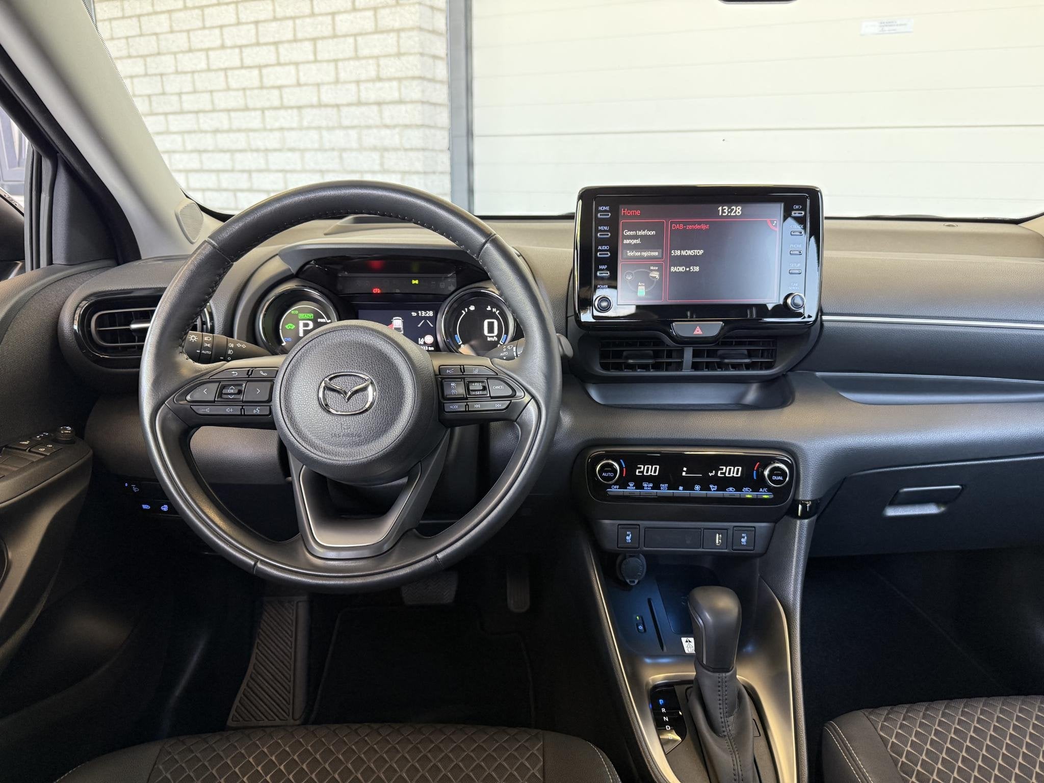 Mazda 2 Hybrid 1.5 Select | Head-Up | LMV | Dodehoek | Stoel, Auto's, 450 kg, Gebruikt, 1490 cc, Bedrijf