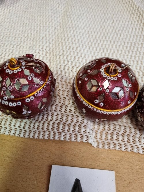 kerstballen vintage 4 stuks [a960], Ophalen of Verzenden, 'T Olde Gre-j, Info@toldegrej.nl, Endepoelstraat 20f Didam