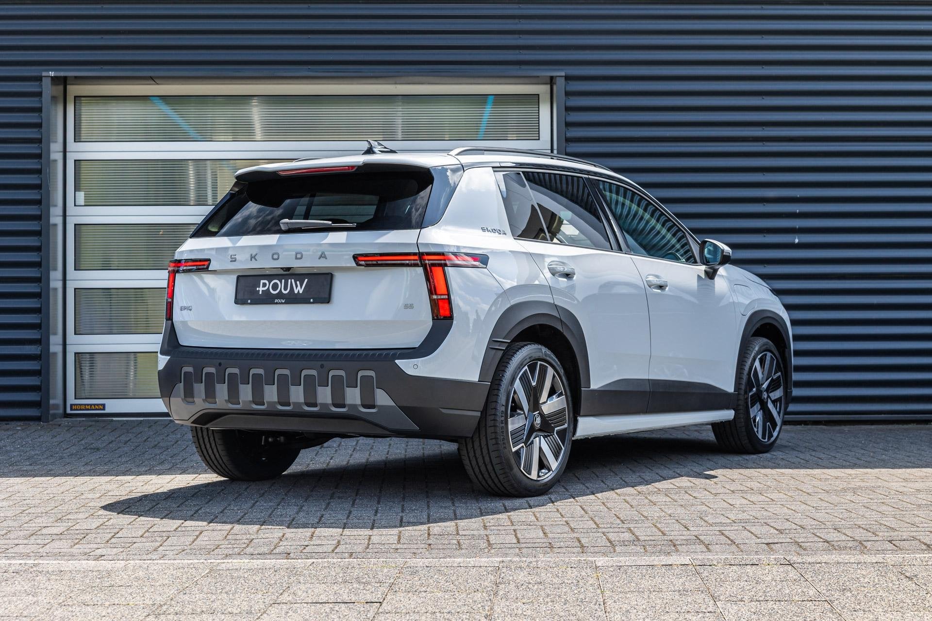 Skoda Epiq Hero 211pk 56 kWh | Velgen 19'' | Achteruitrijcam, Auto's, Skoda, 12 maanden, Overige modellen, Wit, 56 kWh