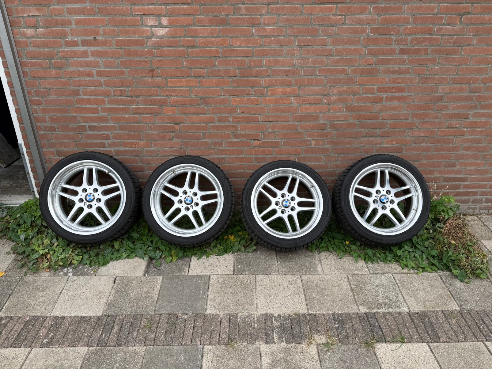 BMW style 37 18 inch breedset compleet, Auto-onderdelen, Ophalen, 18 inch, 265 mm, Banden en Velgen
