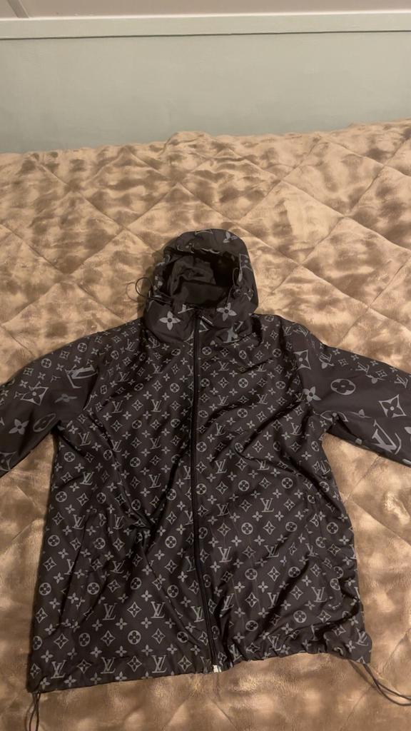Louis vuitton tussen/zomer jas, Ophalen of Verzenden, Zo goed als nieuw, Maat 46 (S) of kleiner, Zwart