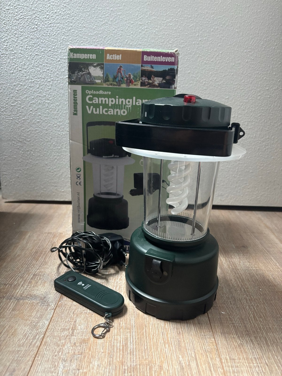 Vrijbuiter Campinglamp Vulcano met afstandsbediening, Ophalen of Verzenden, Gebruikt