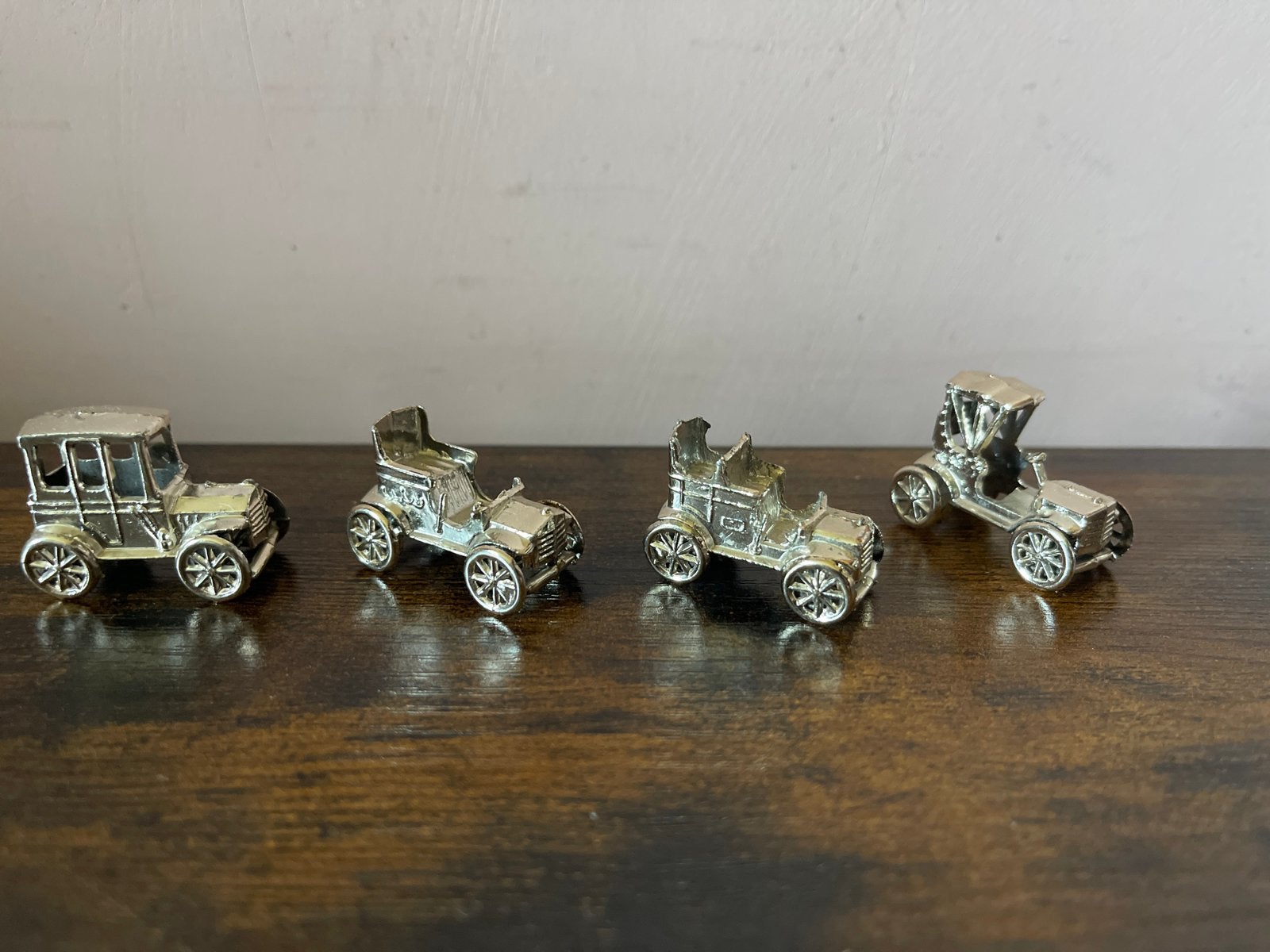 Set van 4 zilverkleurige miniatuur metaal oldtimer auto's, Antiek en Kunst, Ophalen of Verzenden