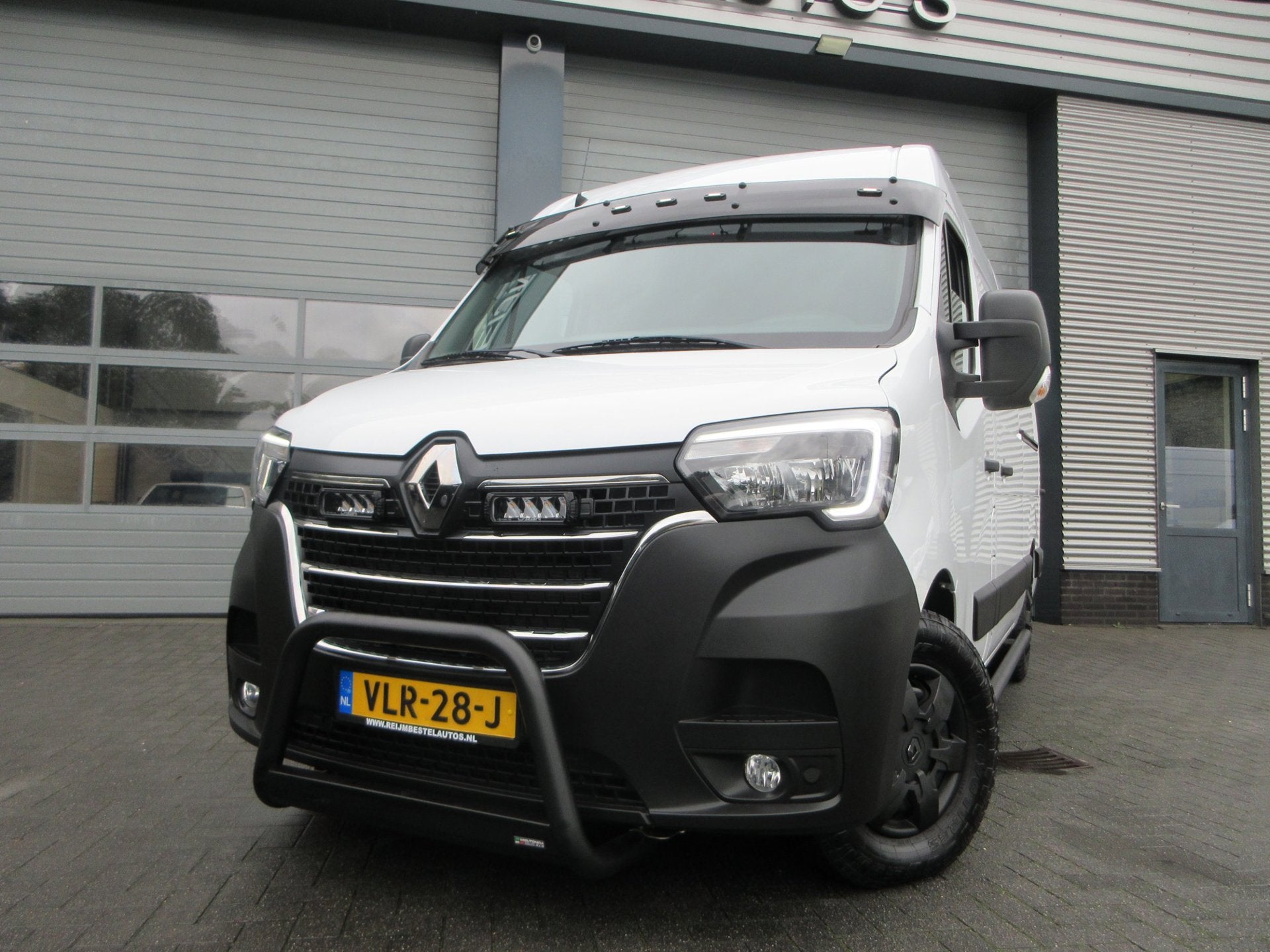 Renault Master T35 2.3 dCi 180pk, L2, Navi, Camera, LED, 2x, Voorwielaandrijving, Stof, Gebruikt, 4 cilinders