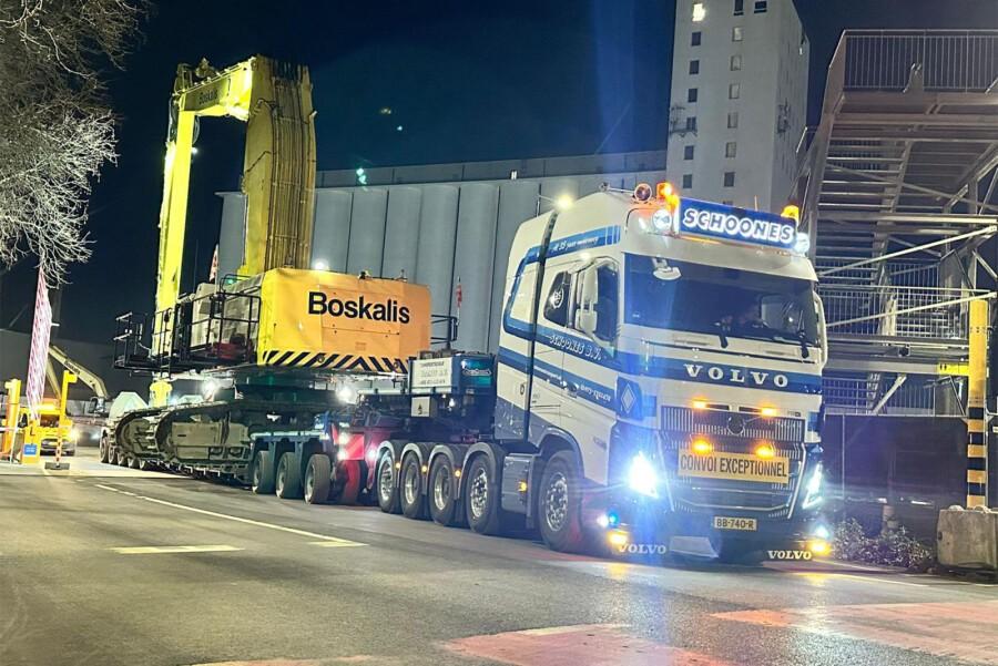 WSI VOLVO FH 05 GLOBETROTTER 10X4 LOW LOADER SCHOONES, Ophalen of Verzenden, Nieuw, Bus of Vrachtwagen, Wsi