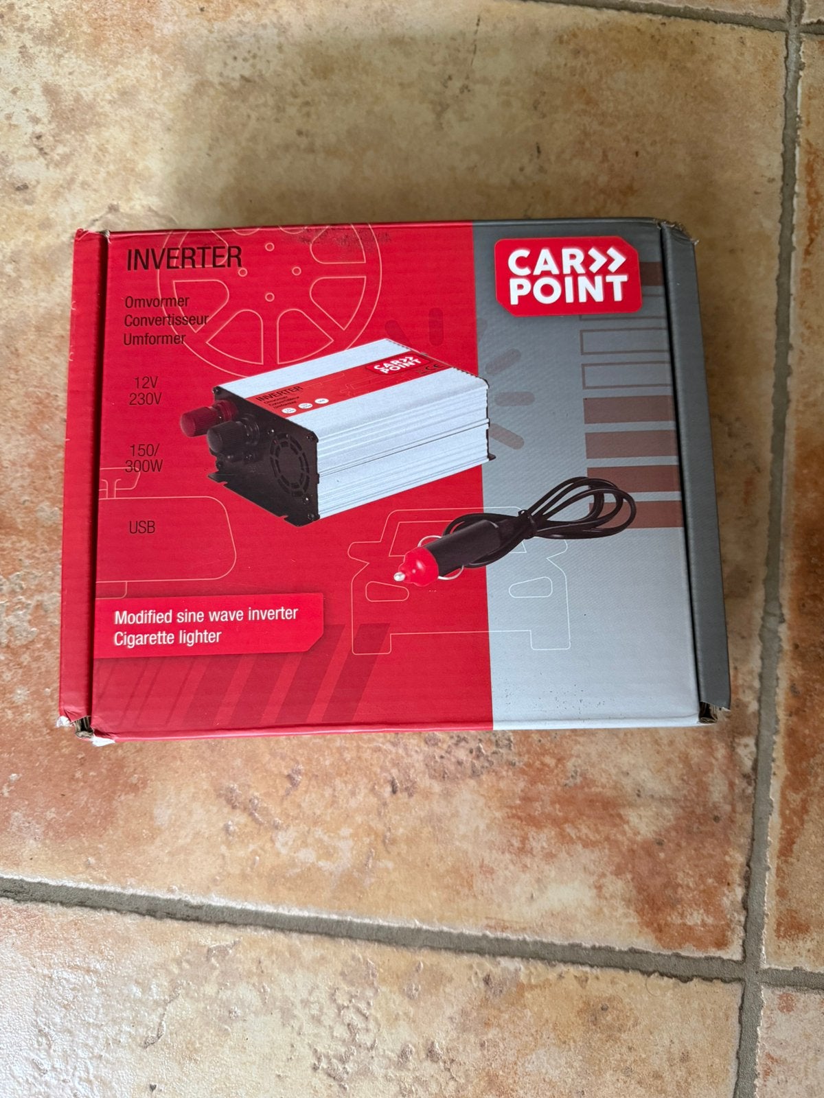 CARPOINT omvormer 12V-230V 150/300W nieuw in doos, Ophalen of Verzenden, Nieuw