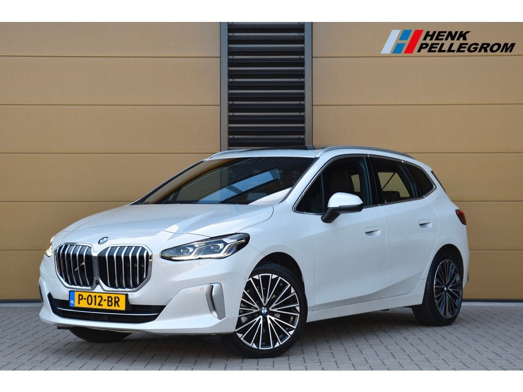 BMW 2 Serie Active Tourer 220i * Panoramadak * Sportstoel *, Auto's, BMW, Gebruikt, Met garantie (alle), Wit, Automatische klimaatregeling