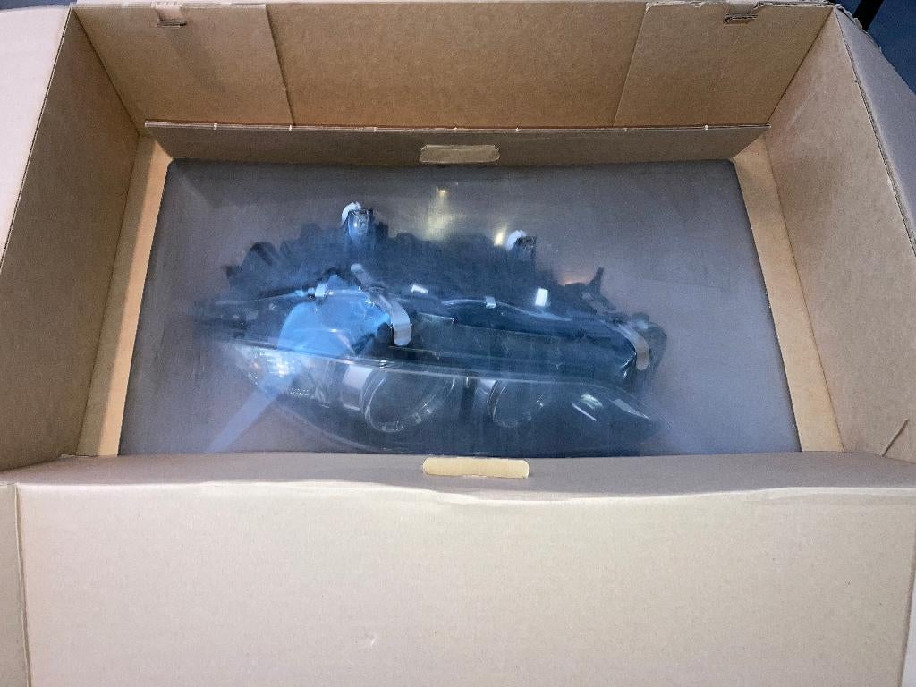 Nieuwe originele LED koplamp BMW X3 G01 / iX3 G08, Auto-onderdelen, Ophalen of Verzenden, Nieuw, BMW