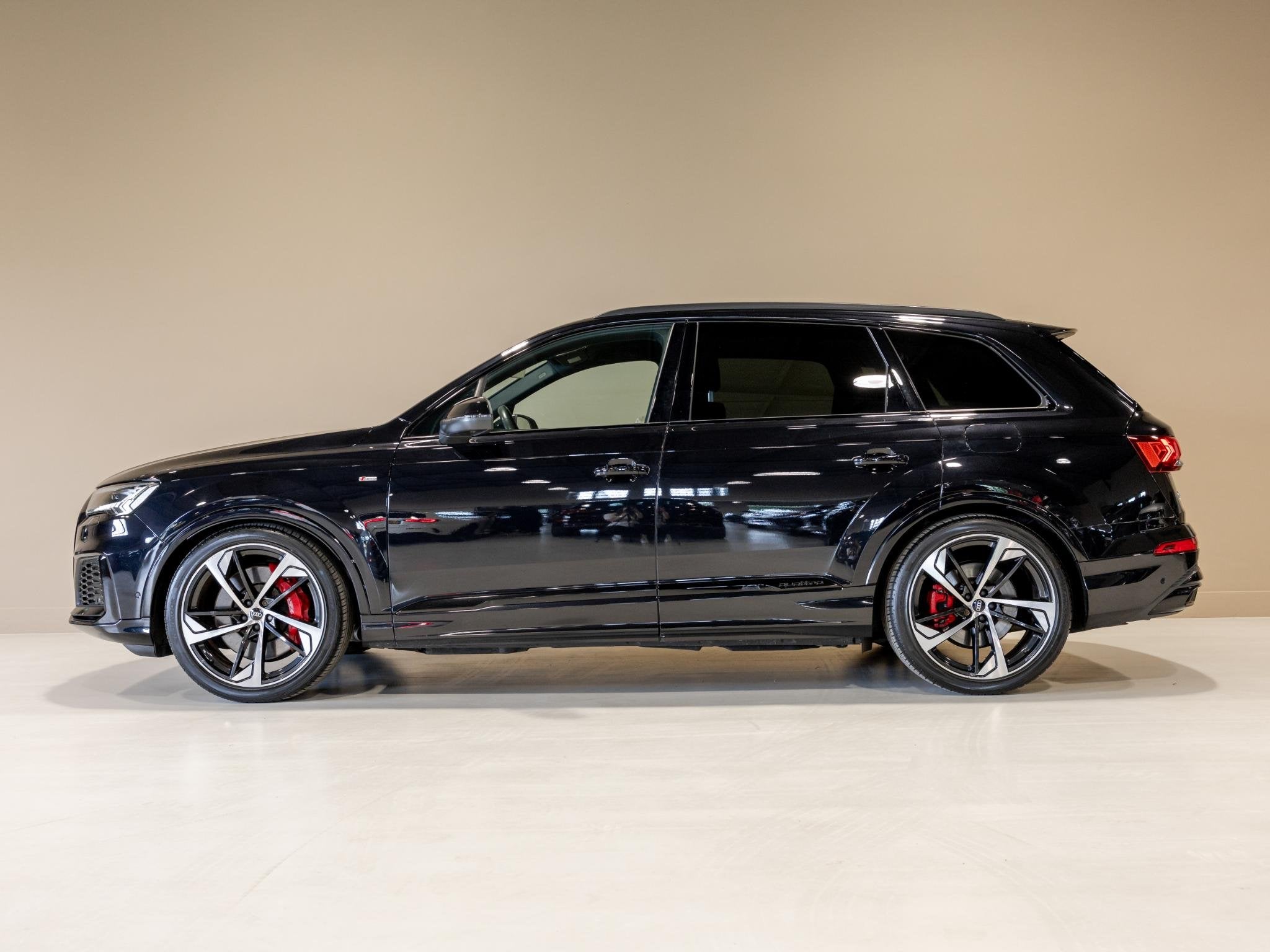 Audi Q7 60 TFSI e quattro 2x S-Line Competition SoH 90,7% /, Auto's, Audi, Automaat, 14 kWh, Gebruikt, 2995 cc