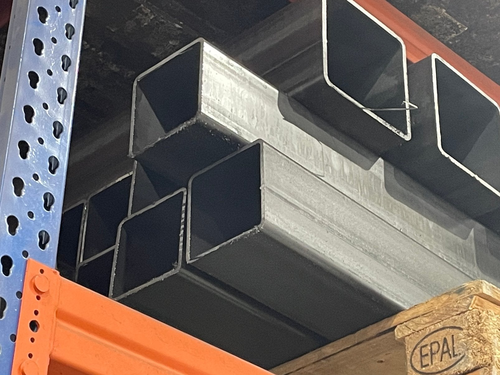 Koker 140x140x6, Ophalen, Zo goed als nieuw, Overige typen