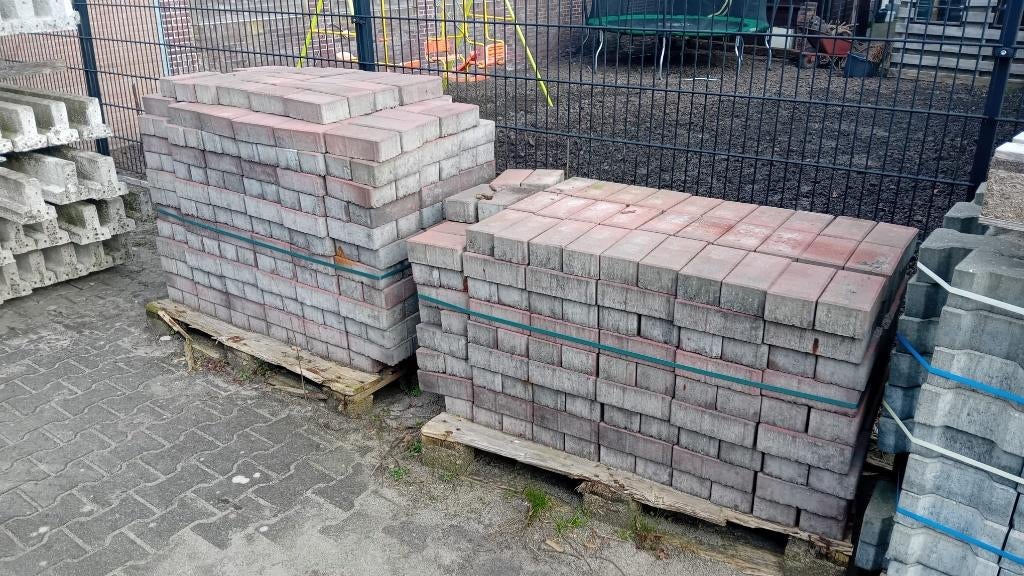 KIinkers rood paars genuanceerd 21x10,5, Tuin en Terras, Tegels en Klinkers, Ophalen, Klinkers, Zo goed als nieuw, 10 m² of meer