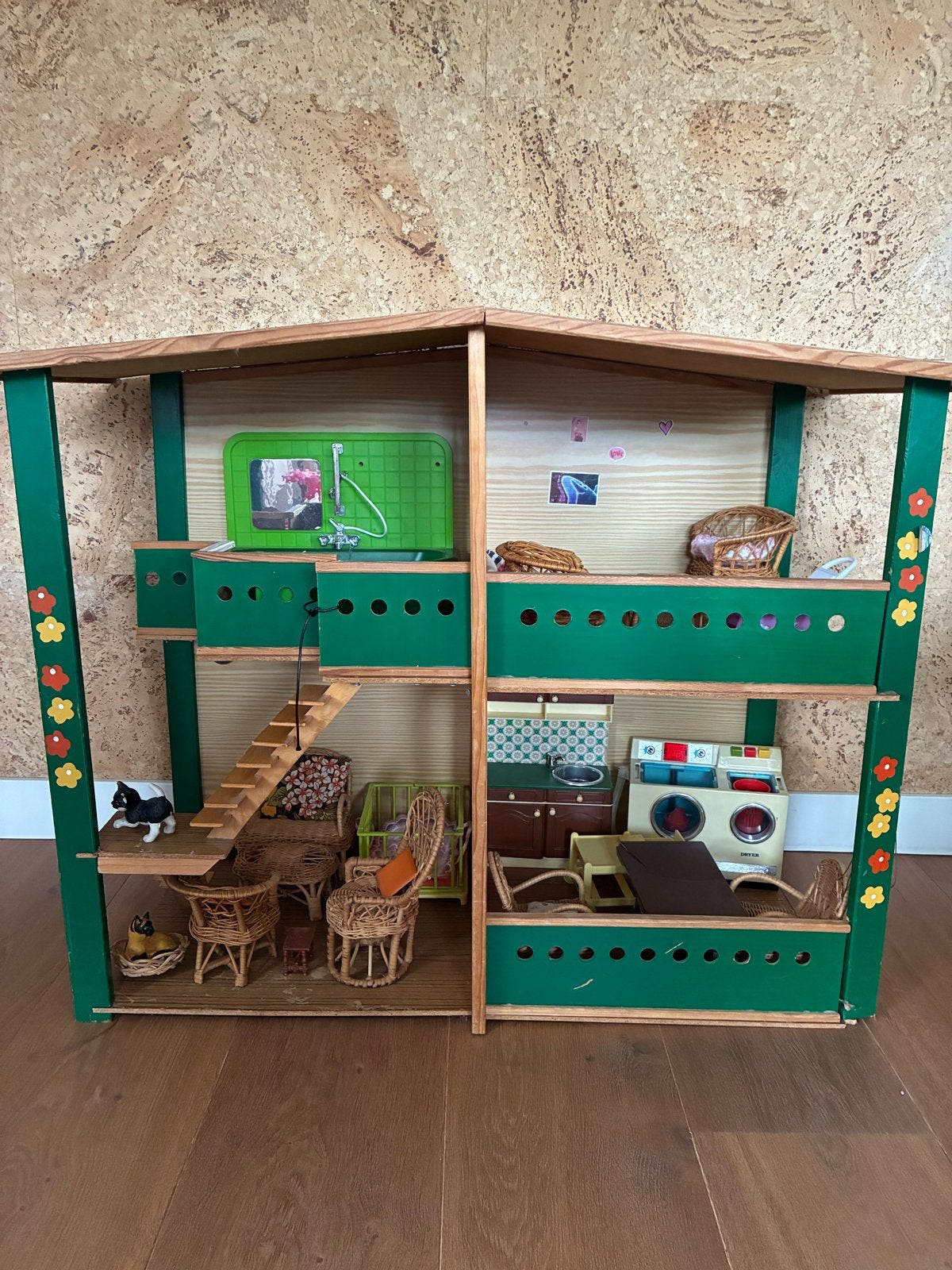 Vintage Houten Poppenhuis met Meubels en Accessoires, Kinderen en Baby's, Speelgoed | Poppenhuizen, Ophalen, Gebruikt, Poppenhuis