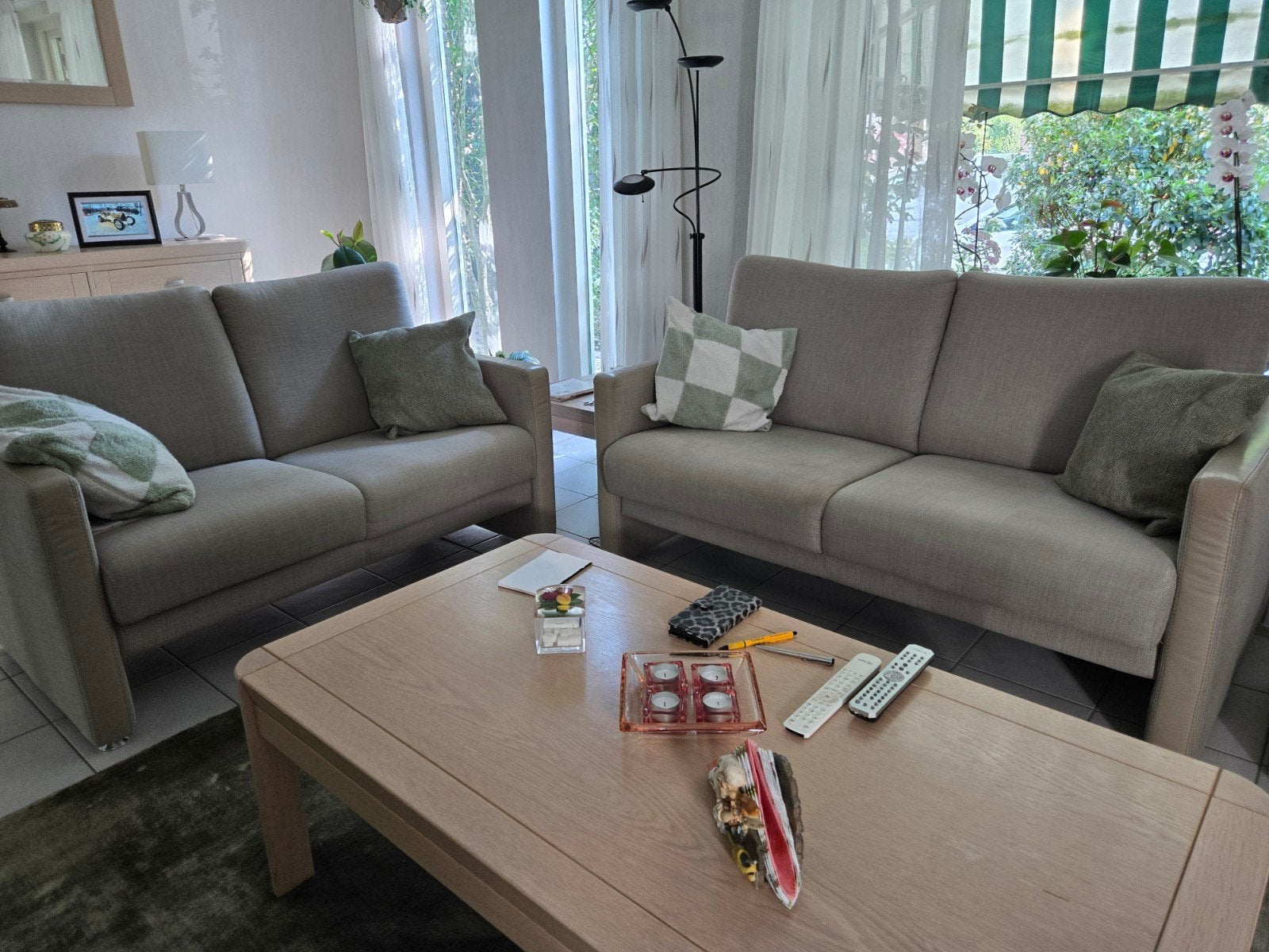 Beige kleur nette zithoek, Ophalen, Zo goed als nieuw, Stof