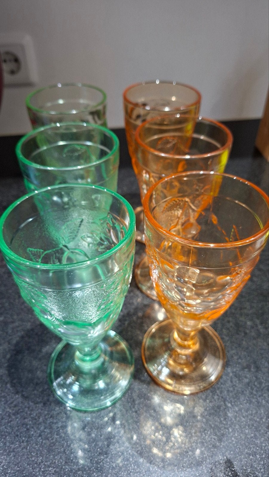 Set van 6 gekleurde ijscoupes/dessertglazen, Glas of Glazen, Vintage, Ophalen of Verzenden, Glas