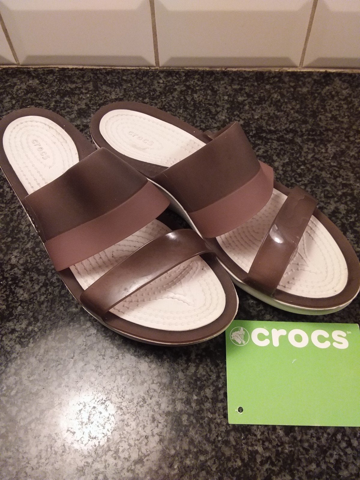 Crocs Colorblock slippers. Maat 37/38, Ophalen of Verzenden