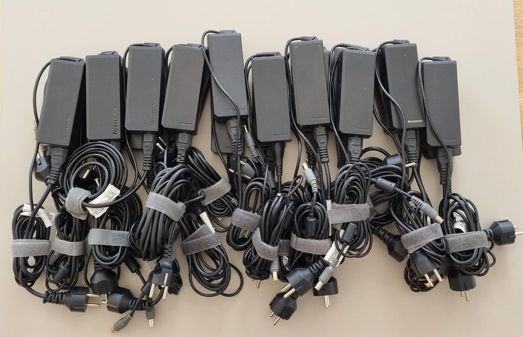 Lenovo Laptop Voeding/Oplader 18 stuks 90W 20V, Ophalen of Verzenden, Gebruikt, Lenovo