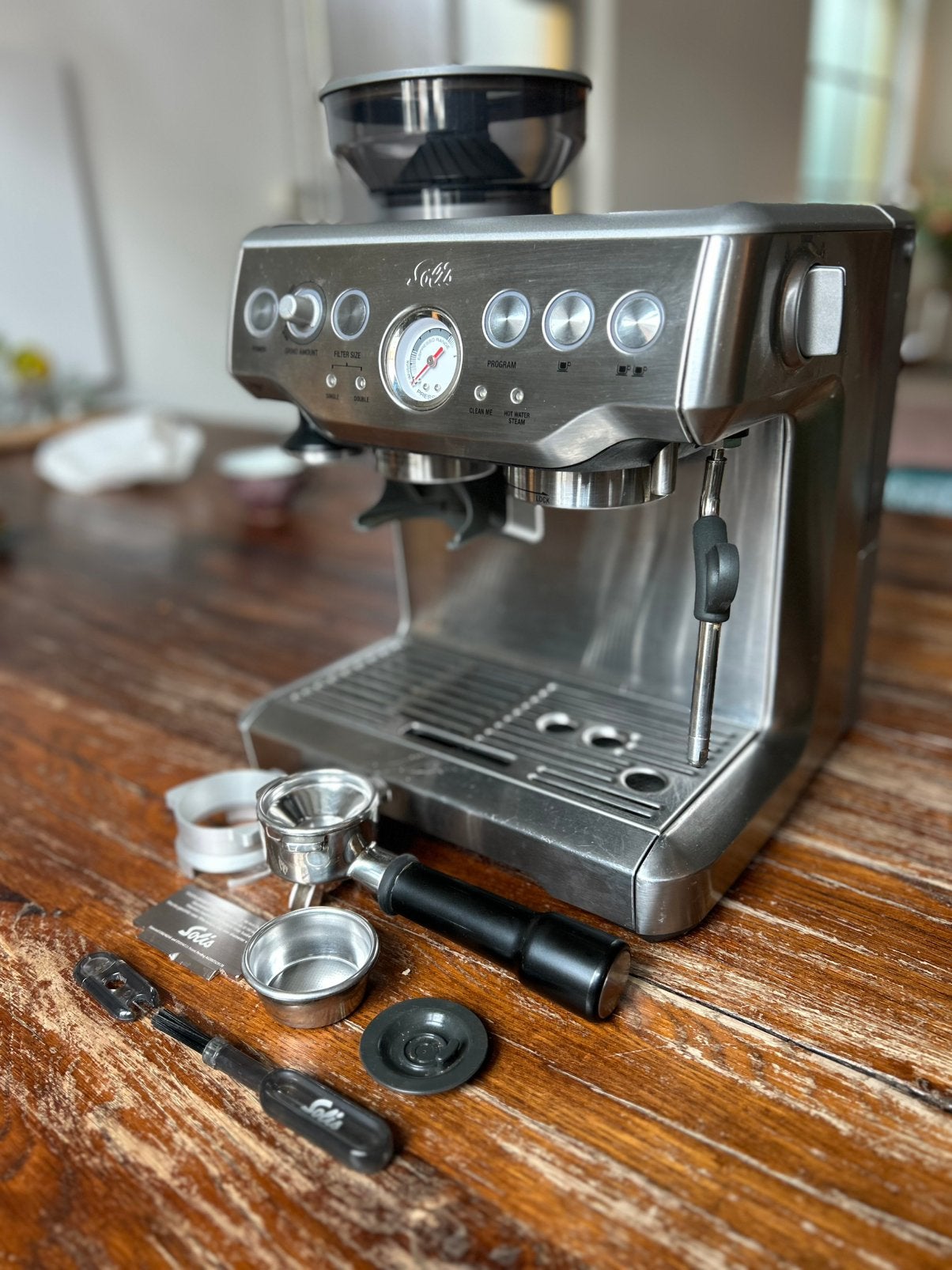 Solis (Sage / Breville) Barista Express, Ophalen, Espresso apparaat, Koffiebonen, Zo goed als nieuw