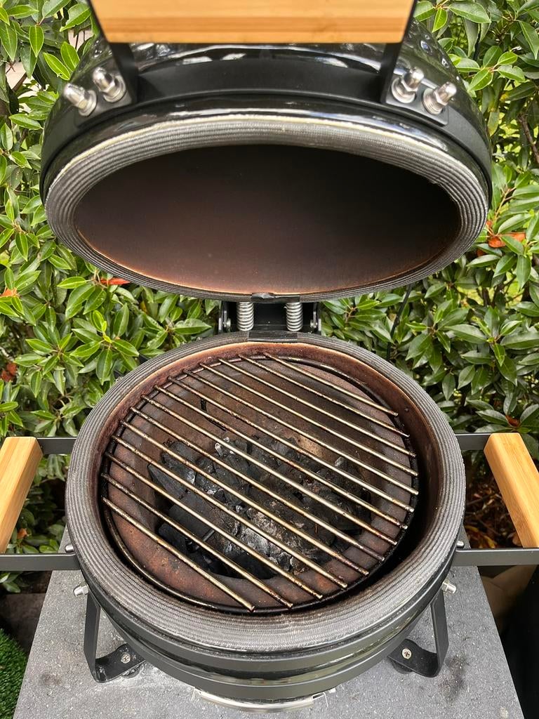 Kamado BBQ 13 inch., Ophalen, Zo goed als nieuw, KitchenBrothers, Met accessoires