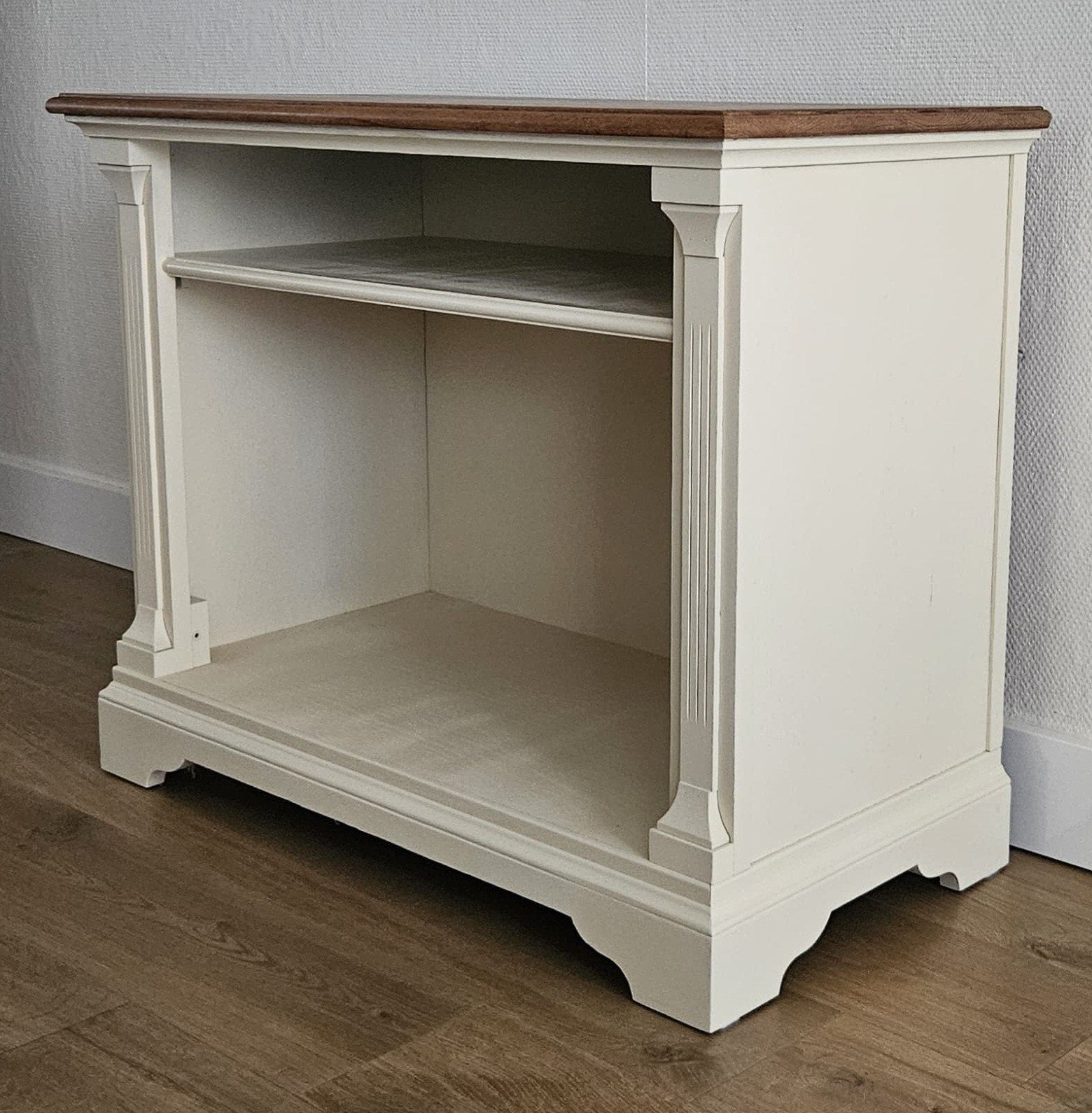 Gerestyled kastje, Ophalen, Japandi, Landelijk, beige, Eikenhout, Zo goed als nieuw