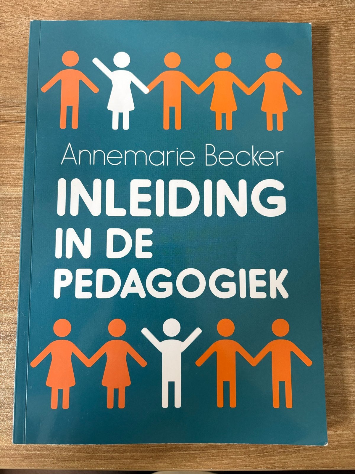 Inleiding in de Pedagogiek - Social Work HBO, Ophalen of Verzenden, Gamma, Zo goed als nieuw, HBO