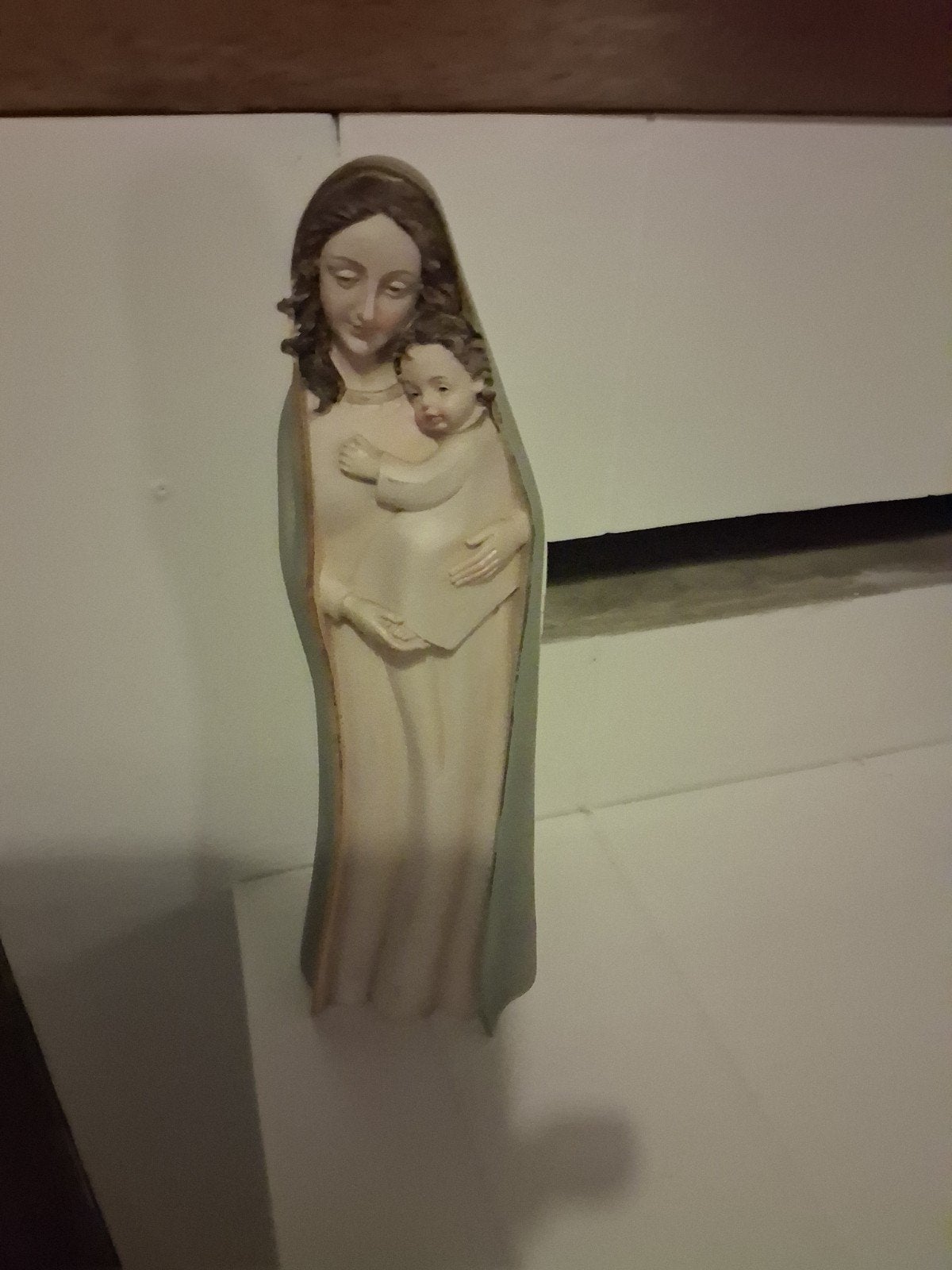 Beeldje Maria met kindje Jezus - Basiliek Oudenbosch, Ophalen