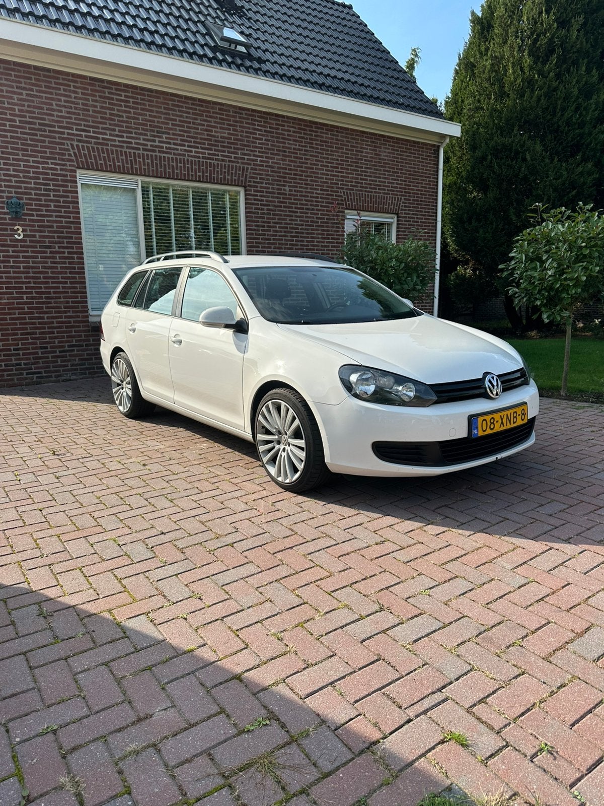 Volkswagen Golf 1.2 TSI 77KW Variant 2012 Wit, Voorwielaandrijving, Stof, 680 kg, 4 cilinders
