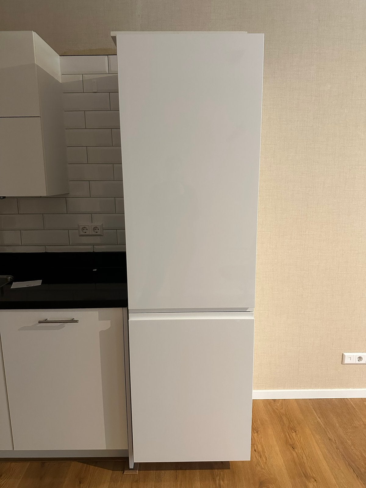 IKEA Utrusta Uittrekbare Voorraadkast Wit, Huis en Inrichting, Ophalen, Zo goed als nieuw