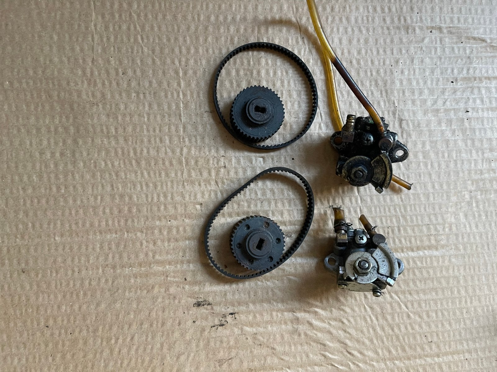 Set van 2 oliepompen Piaggio Vespa 2 takt, Ophalen of Verzenden, Gebruikt, Overige typen, Piaggio