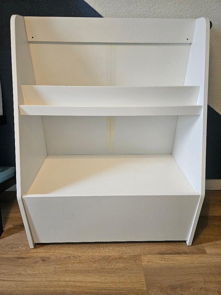 IKEA BERGIG boekenkast met opbergruimte, Ophalen, Met plank(en), 100 tot 150 cm, Eikenhout