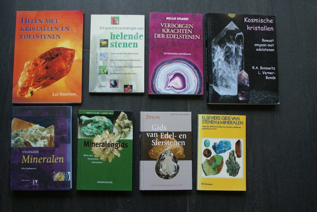 EDELSTENEN en MINERALEN.. - Boeken... (Diverse), Boeken, Ophalen of Verzenden, Zo goed als nieuw, Overige onderwerpen