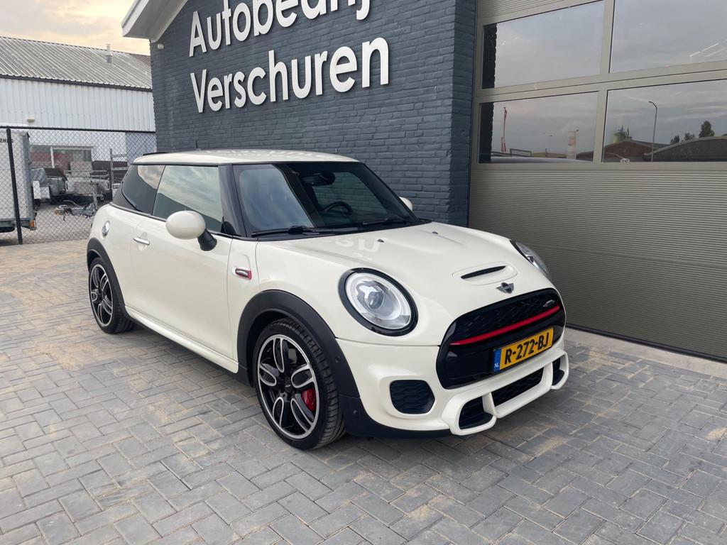 Mini Mini 2.0 John Cooper Works Chili automaat camera stoelv, 1998 cc, 1195 kg, Gebruikt, 4 cilinders