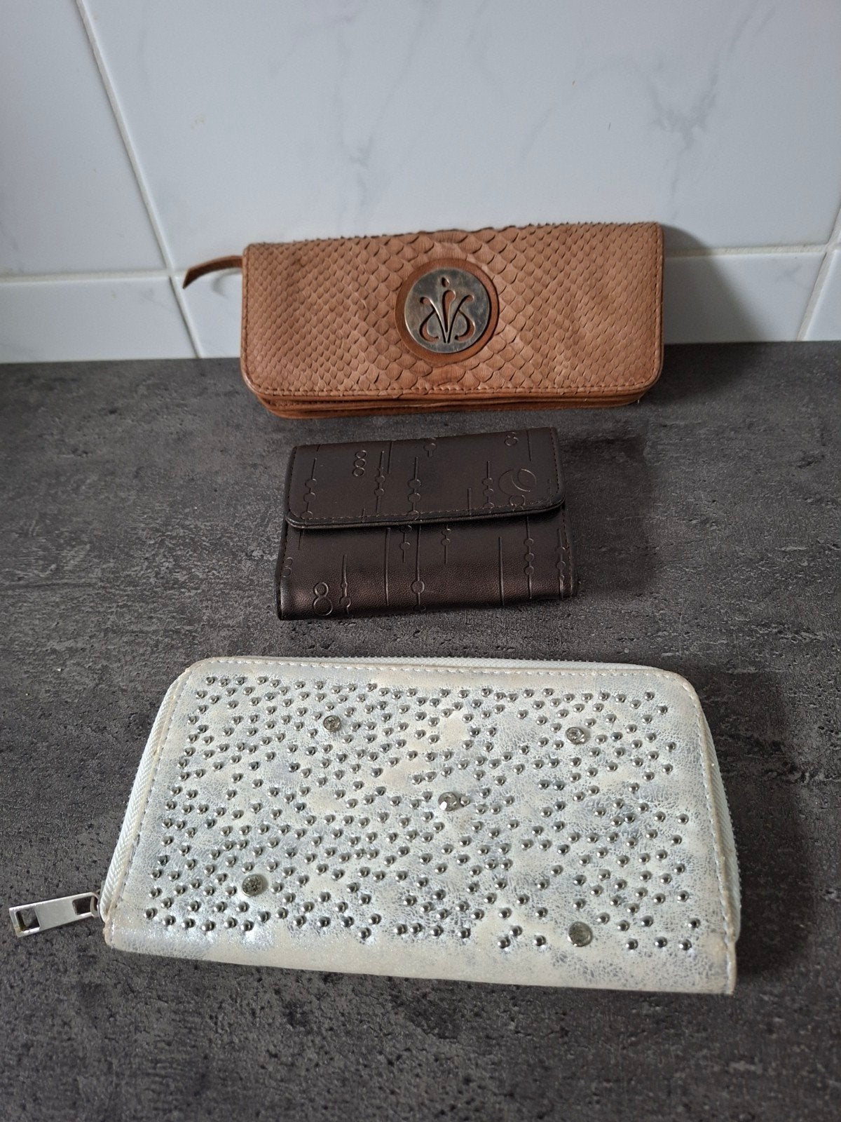 Set van 3 portemonnees: Guess, Oilily en onbekend merk, Sieraden, Tassen en Uiterlijk, Ophalen