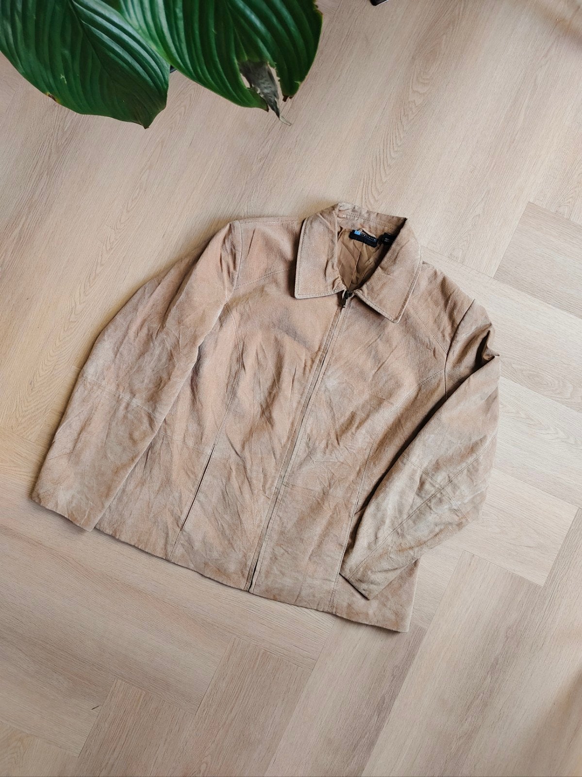 Beige jas van echt suède - M/L, Maat 38/40 (M), Verzenden, Beige, Zo goed als nieuw