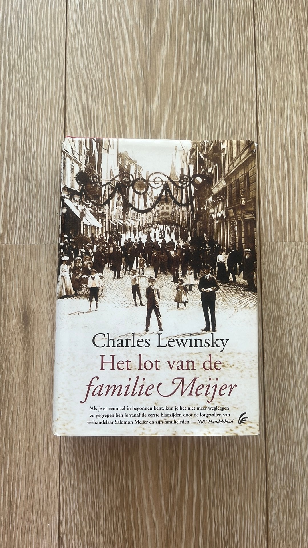 Het lot van de familie Meijer - Charles Lewinsky, Boeken, Ophalen of Verzenden, Gelezen, Europa overig