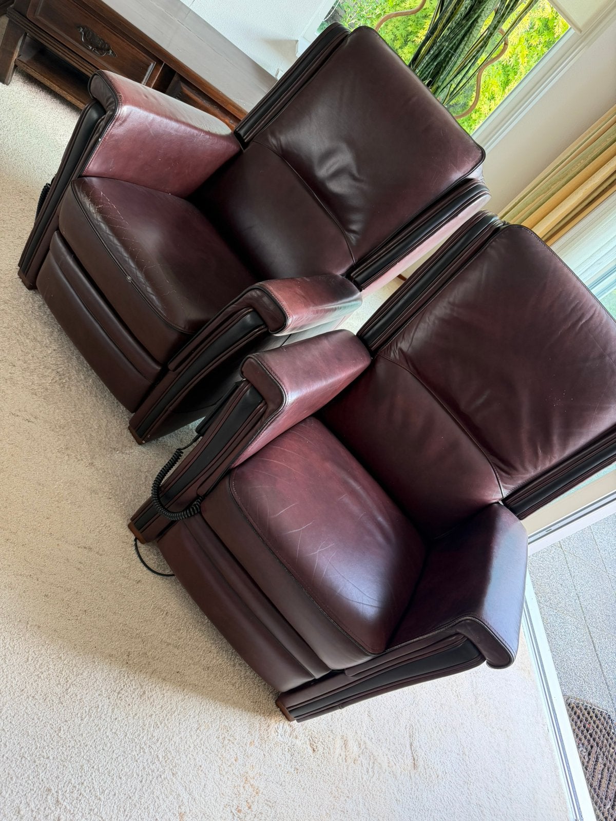 2 elektrische relaxfauteuils van echt leer, Huis en Inrichting, Ophalen, Gebruikt, 75 tot 100 cm, Leer