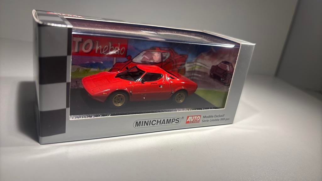 Lancia stratos stradale red minichamps 1.43