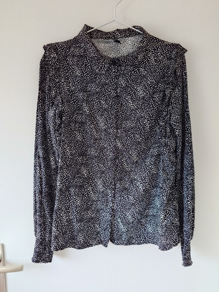 Zwarte blouse met witte print ladies fashion maat L, Maat 38/40 (M), Zwart, Zo goed als nieuw, Ladies Fashion