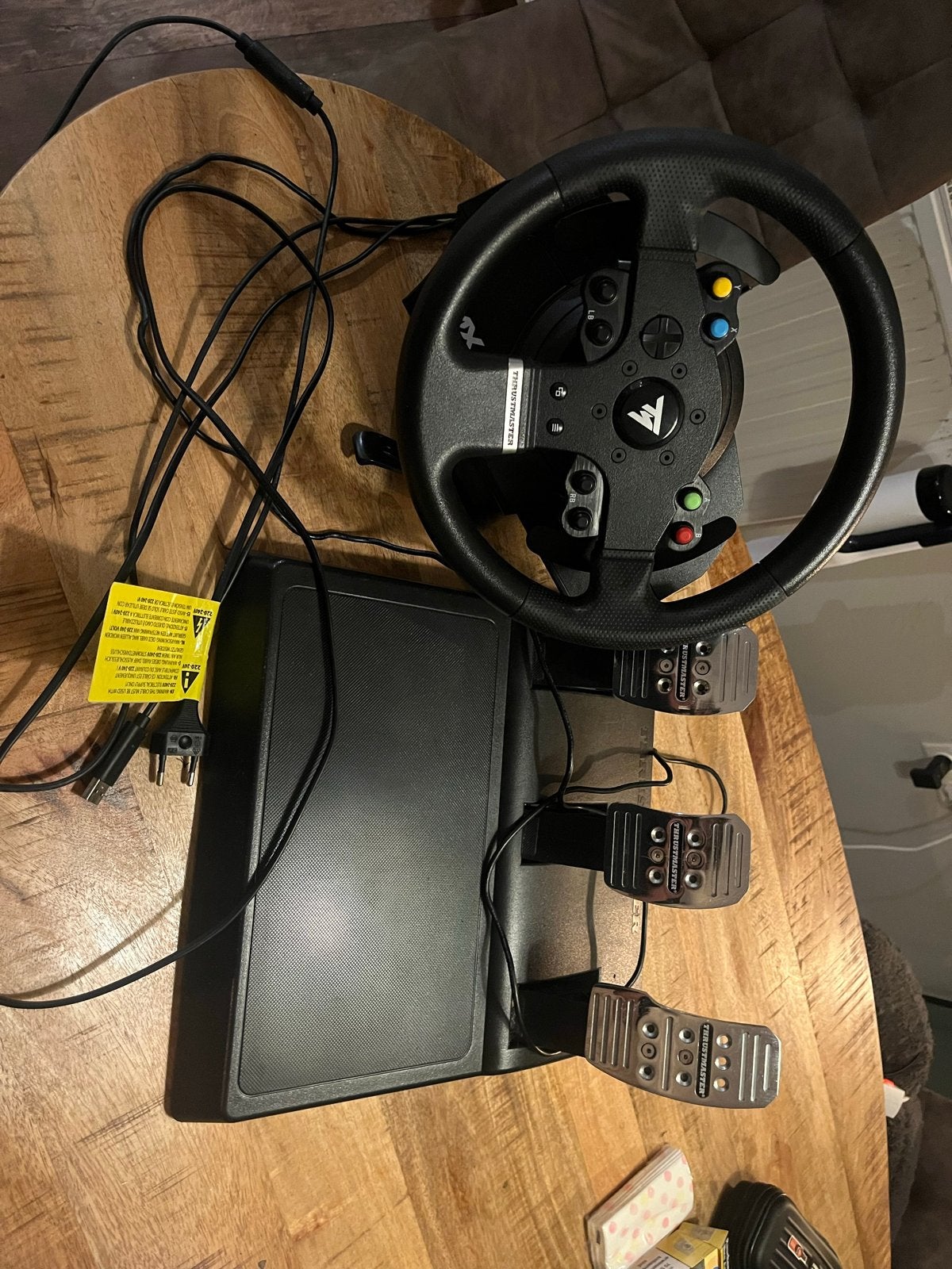 Thrustmaster TMX Force Feedback racestuur met pedalen, Spelcomputers en Games, Ophalen, Racestuur, Gebruikt, Force feedback