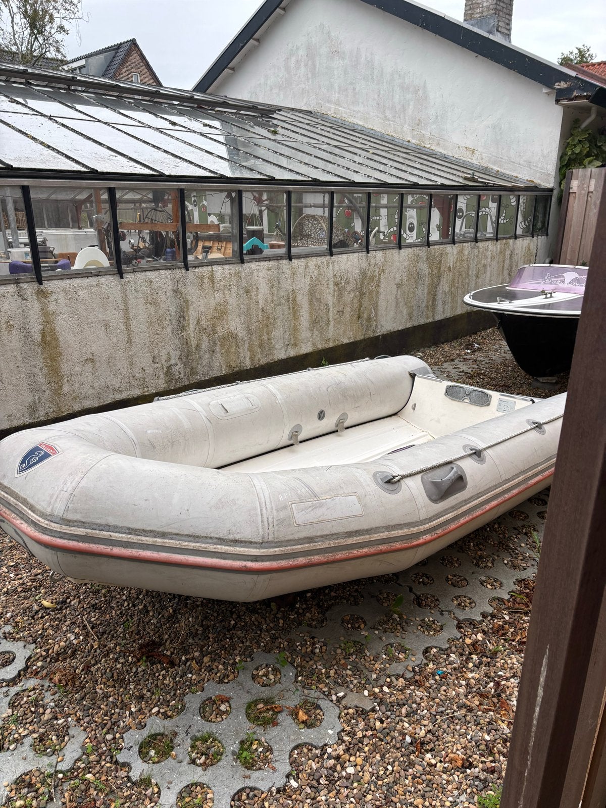 Valiant RIB D-340 - Romp perfect, tube onbekende staat, Ophalen of Verzenden, Gebruikt