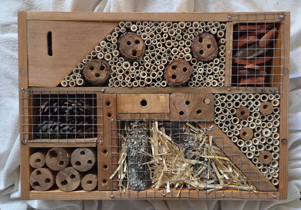 Insectenhotel nieuw en ongebruikt, Tuin en Terras, Ophalen of Verzenden, Nieuw
