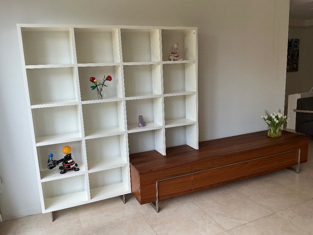 Design notenhouten tv meubel Bert Plantagie