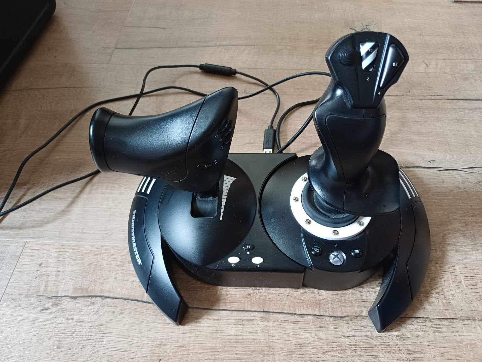 Thrustmaster T.Flight Hotas One, Ophalen of Verzenden, Gebruikt, Controller, Xbox Series S