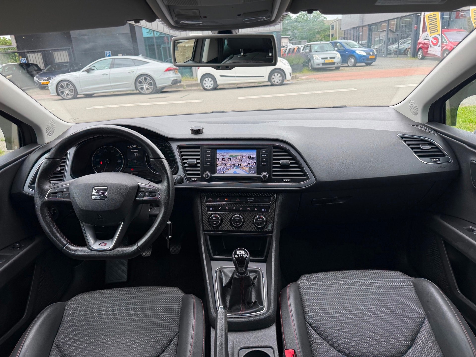 Seat LEON SC 1.4 TSI FR/Airco/Cruise/stoelverwarming/Navi/Ni, Auto's, Gebruikt, 4 cilinders, 122 pk, Handgeschakeld