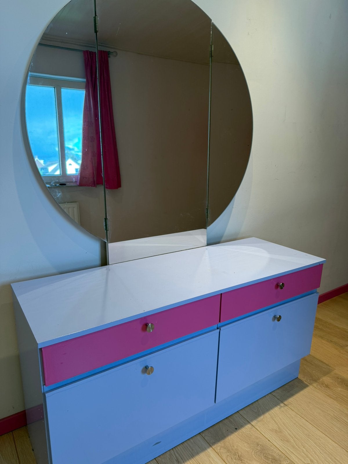 Kaptafel met grote ronde spiegel, Ophalen, Gebruikt, 100 tot 150 cm, 150 tot 200 cm
