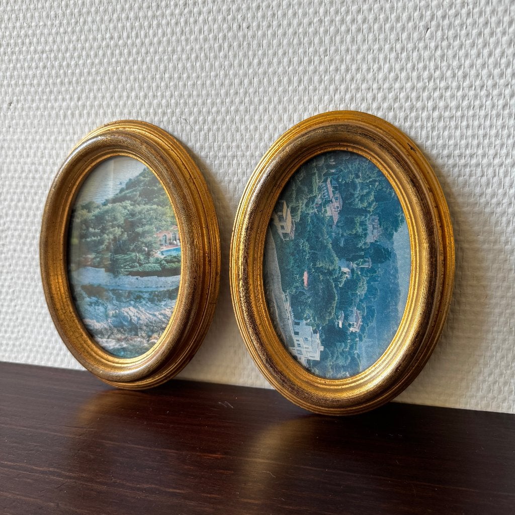 2 Vintage Verguld Houten Fotolijstjes Ovaal,, Audio, Tv en Foto, Fotografie | Fotolijsten, Gebruikt, Hout, Hangend, Standaard fotolijst