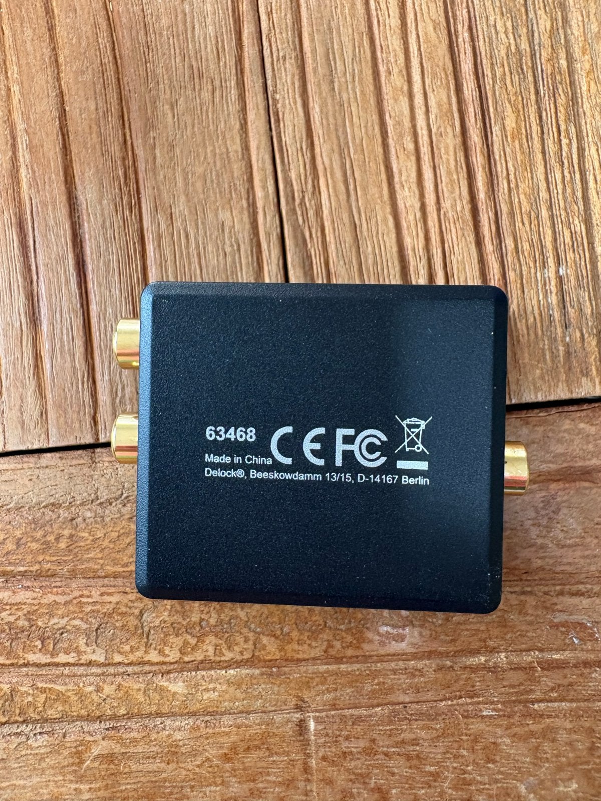 Delock Analoog naar Digitaal Audio Converter RCA, Ophalen of Verzenden, Zo goed als nieuw