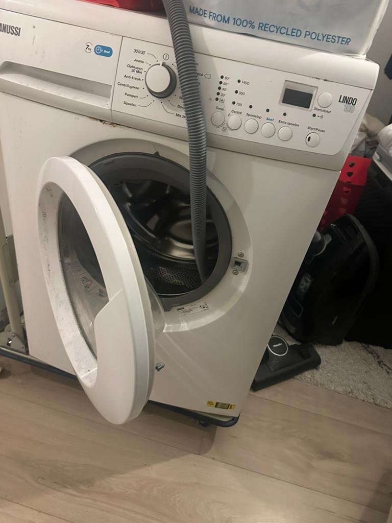 GRATIS Wasmachine, Witgoed en Apparatuur, Wasmachines, Gebruikt, 6 tot 8 kg, 85 tot 90 cm, 1200 tot 1600 toeren, Ophalen